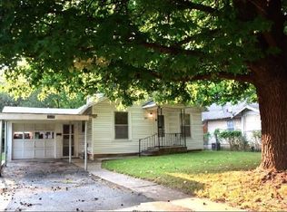 2317 N Travis Ave, Springfield, MO 65803