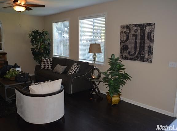 5th image of 2136 Arnold Dr