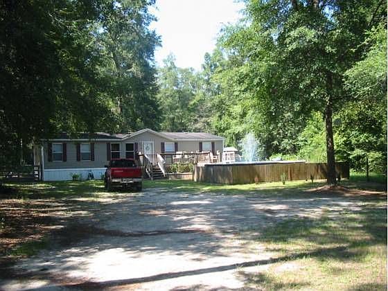1st image of 126 Leslie Cir