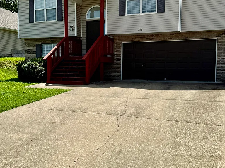 210 Forest Ln — Photo 19