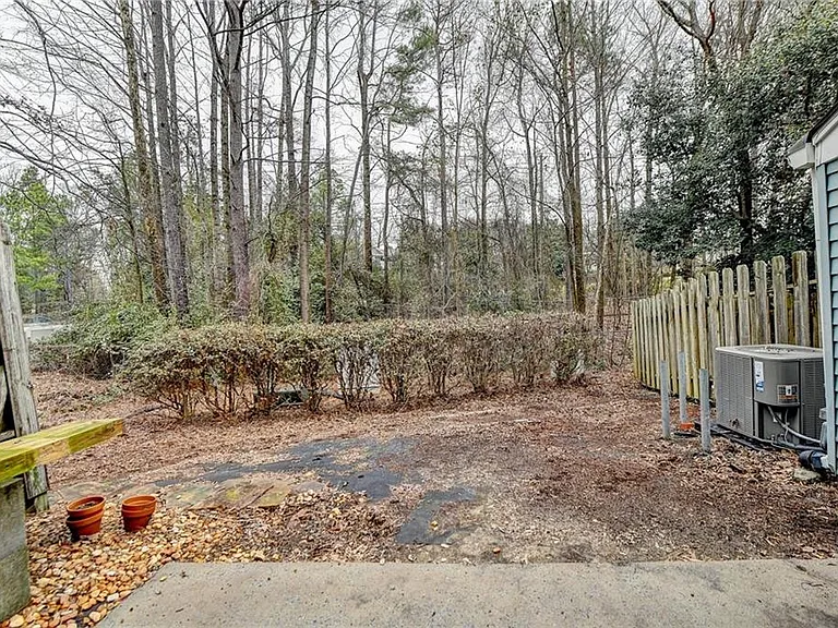 3241 Shadow Walk Ln — Photo 23