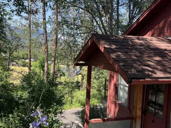 41 Pine Song Ln, Weaverville, CA 96093