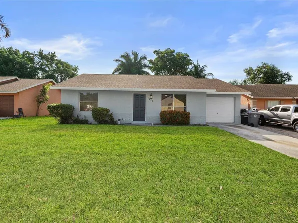 7406 Willow Spring Circle N, Boynton Beach, FL 33436
