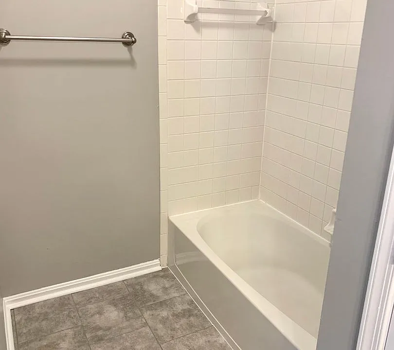 4 Putman Ct