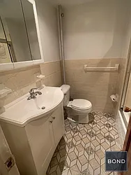 Rented by Bond New York