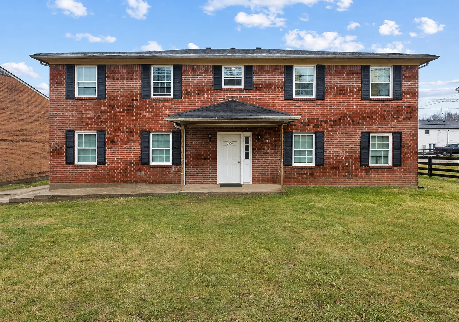 1306 Chinook Trail, Unit 3, Frankfort, KY — Photo 1
