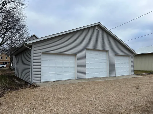 235 S Hering St, Appleton, MN 56208