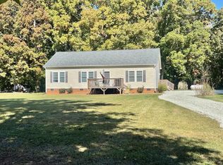 9238 Leasburg Rd, Leasburg, NC 27291