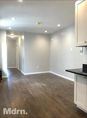 Rented by Mdrn Residential | media 1