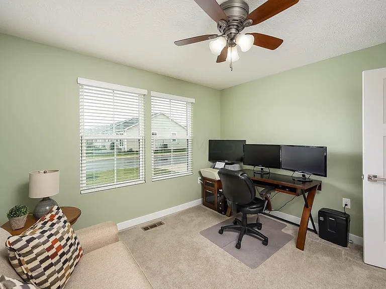 55 Isaac Ln — Photo 16