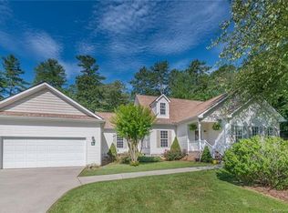 81 Sunset Ridge Dr, Etowah, NC 28729