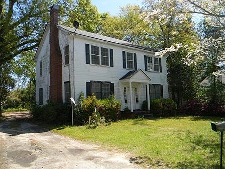 2nd image of 167 Lovell St