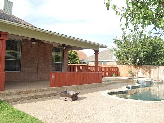 2nd image of 3005 Ottawa Ln