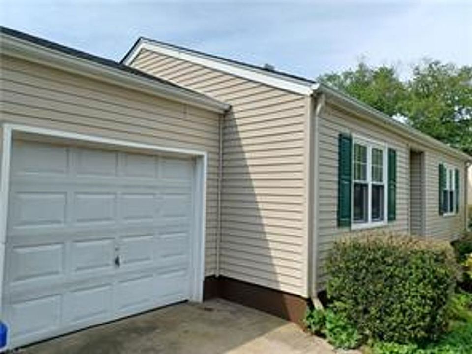 2nd image of 701 Creamer Rd