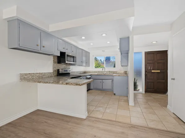 1881 Mitchell Ave Unit 107, Tustin, CA 92780