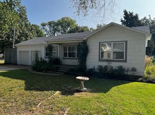 321 N Wimmer St, Edna, KS 67342