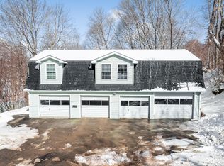 18 Kings Ct, Brewer, ME 04412