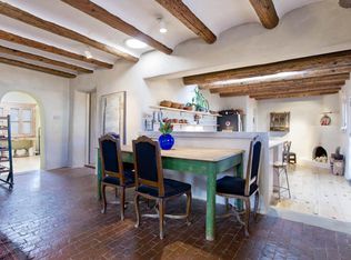 1390 Camino Mio, Santa Fe, NM 87505