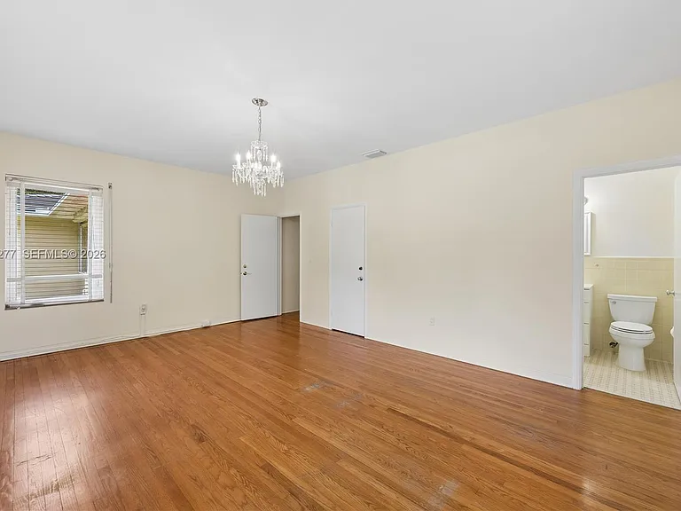 2514 E Granada Blvd — Photo 27