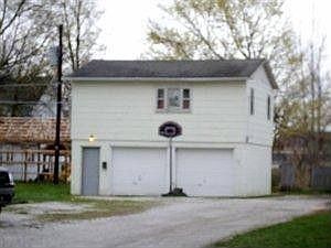 2nd image of 1627 N C St