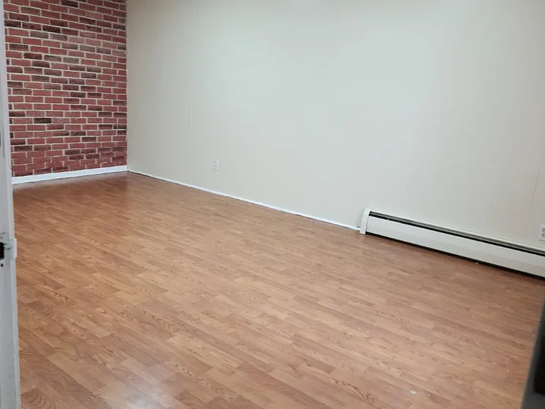80 Dix St #1 — Photo 2
