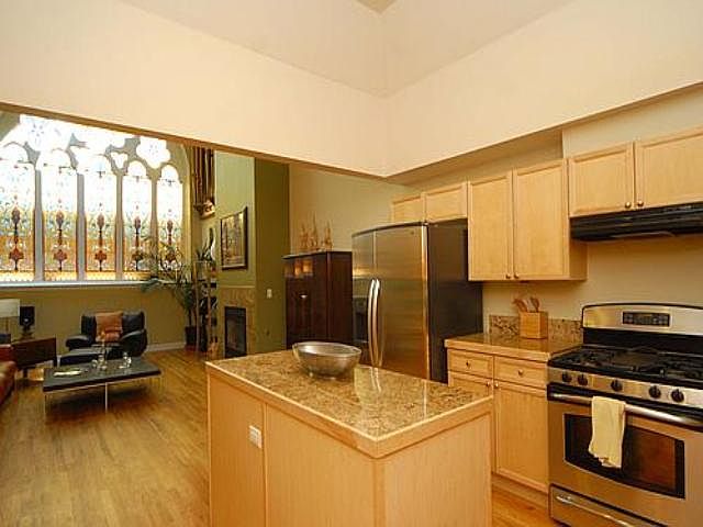 1st image of 225 N Lincoln St Unit 7
