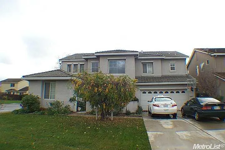3258 Bryant Dr photo 1