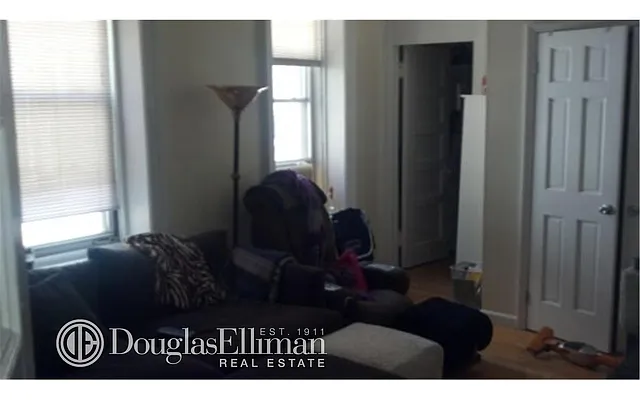 Rented by Douglas Elliman | media 26