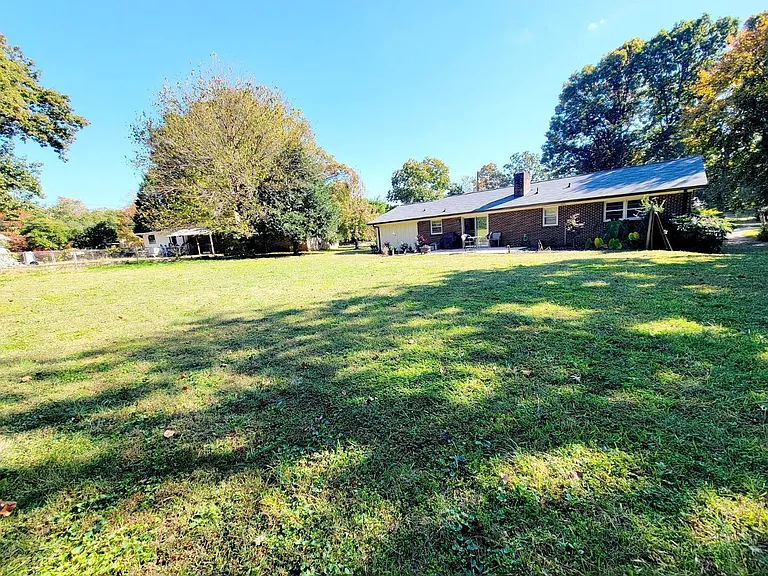 1517 Basewood Dr — Photo 41