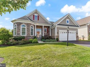 619 Regency Hills Dr, Collegeville, PA 19426