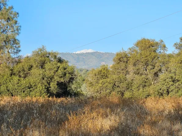 7 Chukchansi Rd, Coarsegold, CA 93614