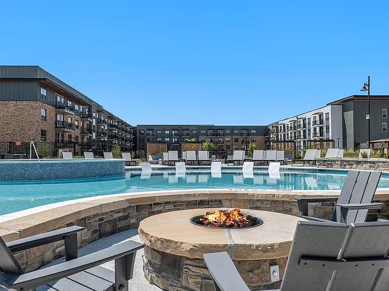 The Taylor at Greenway — Photo 2