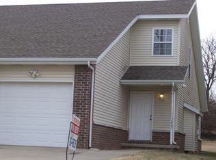 3027 N Fremont Ave, Springfield, MO 65803