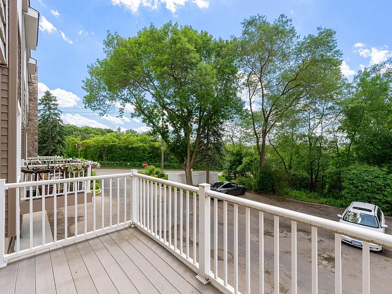 304 Pondridge Cir — Photo 27