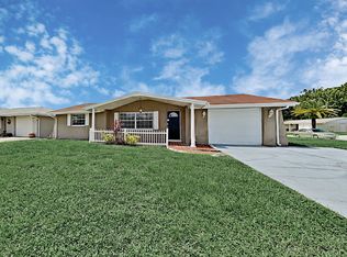 7461 Live Oak Ln, New Pt Richey, FL 34653