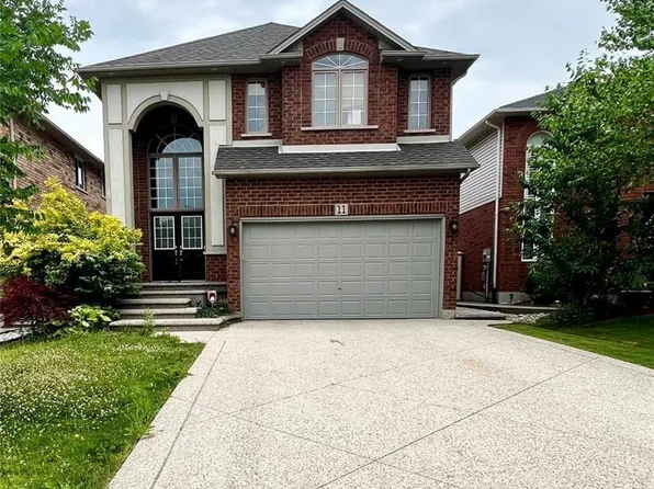 11 Armour Cres, Hamilton, ON L9K 1S1