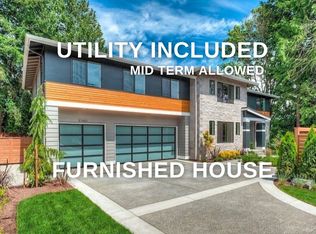 10410 NE 28th Pl, Bellevue, WA 98004