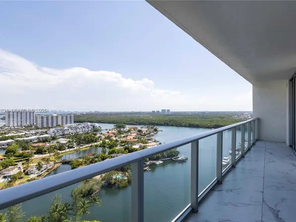 300 Sunny Isles Blvd, Sunny Isles Beach, FL