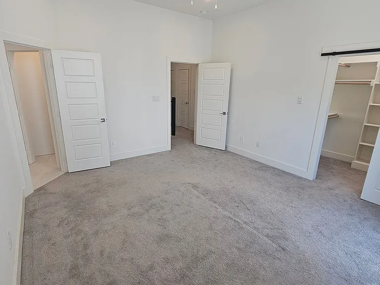7305 Bree Ct — Photo 11