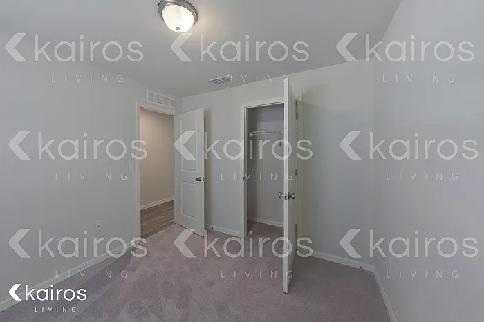 1813 Lawn Ave — Photo 7