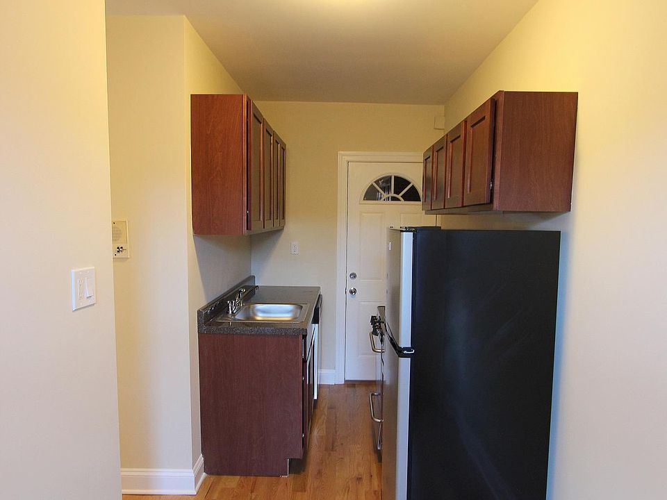 1st image of 2904 N Mildred Ave APT 03J