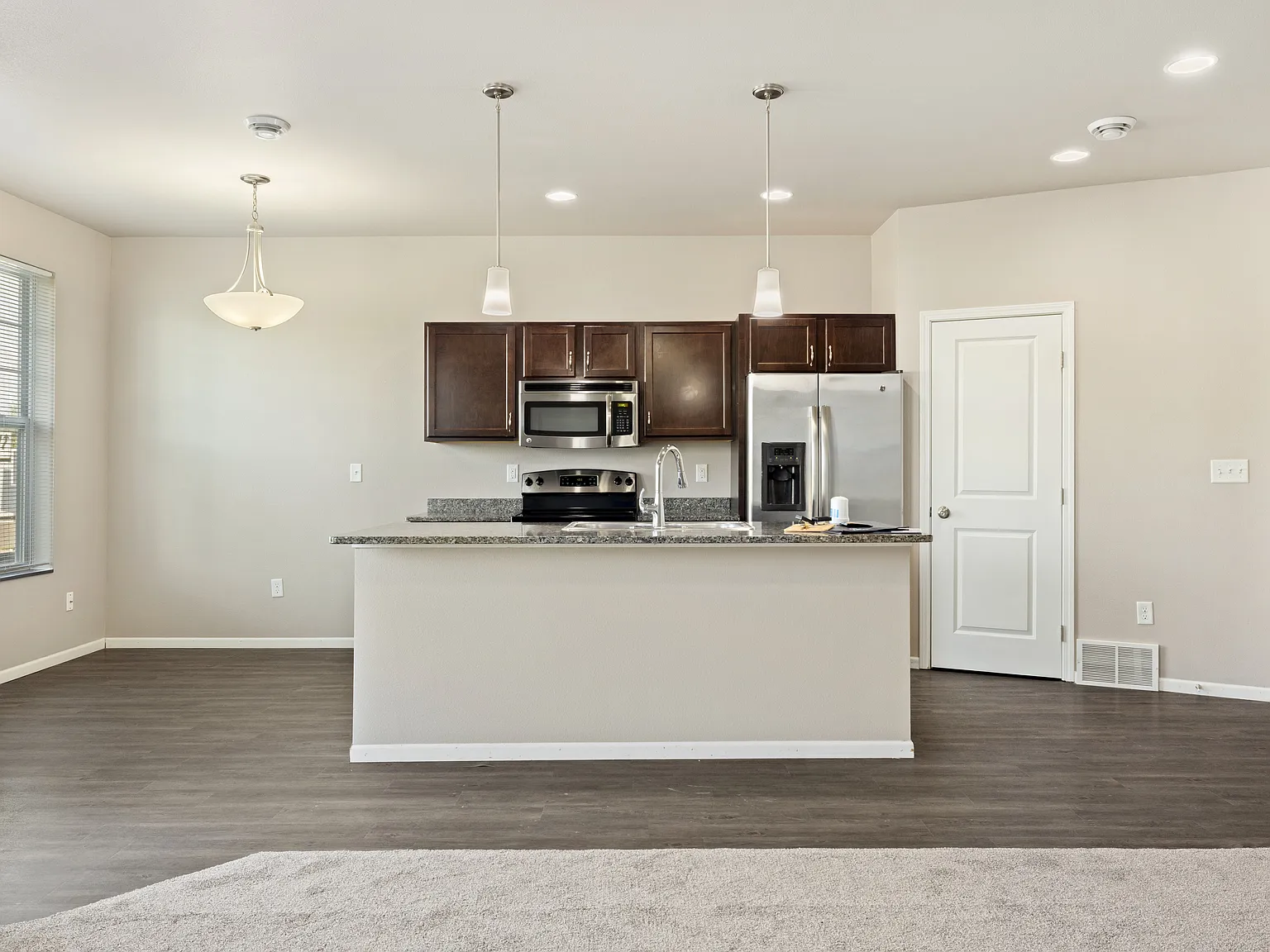 Shadow Wood Townhomes — Photo 1