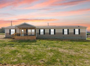 906 Denney Rd, Albany, KY 42602