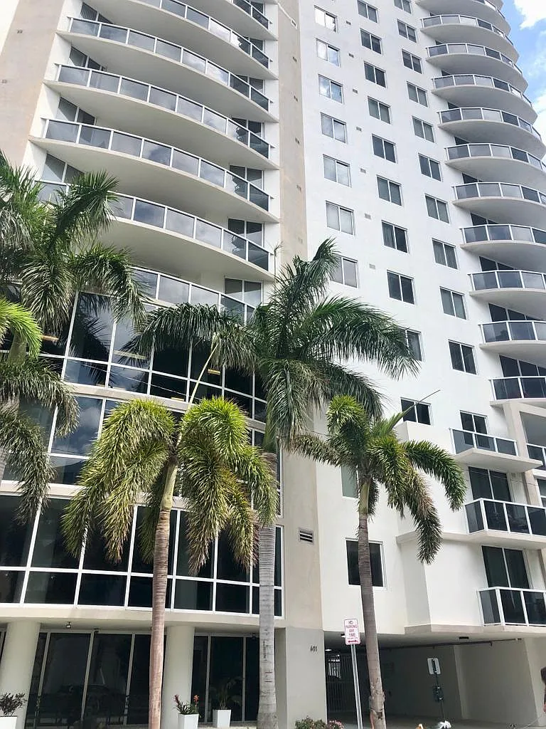 1 bed, 1.0 bath, 663 sqft, $2,500 — Photo 1