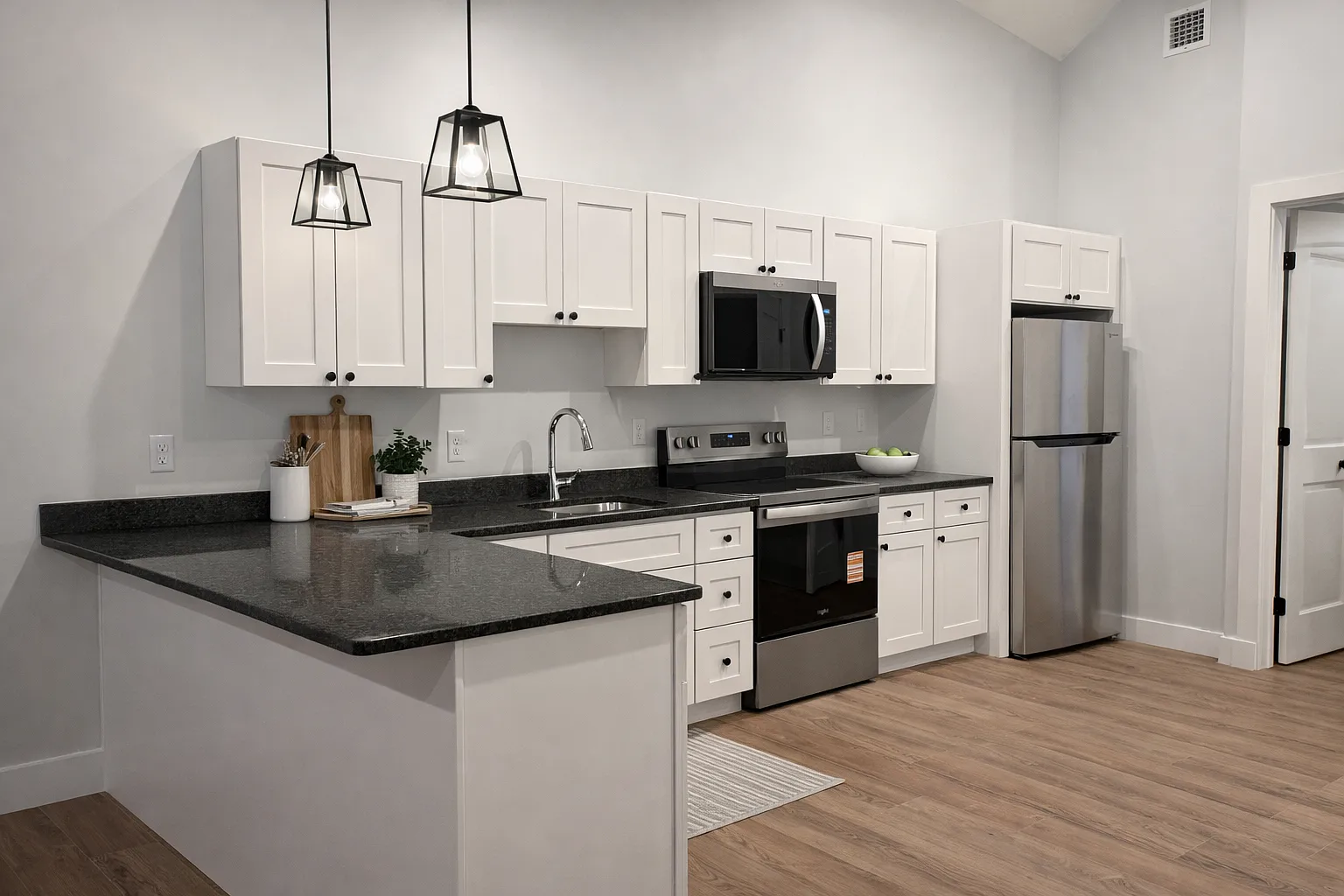 1 bed, 900 sqft, $2,100 — Photo 1