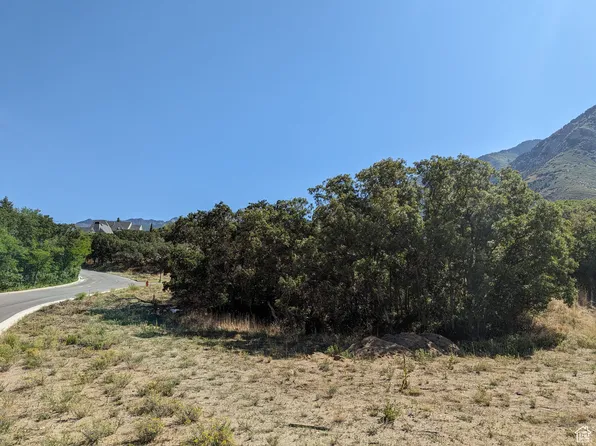 15 S Bentwood Ln E, Sandy, UT 84092