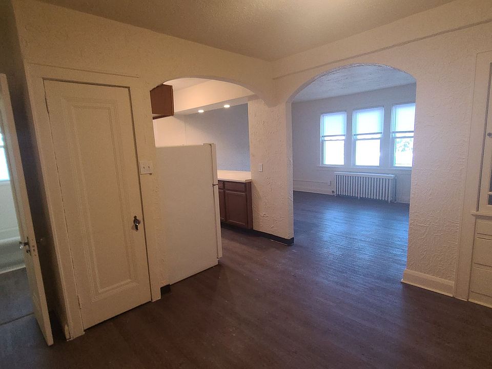 1st image of 100 Academy Ave #Aca-5