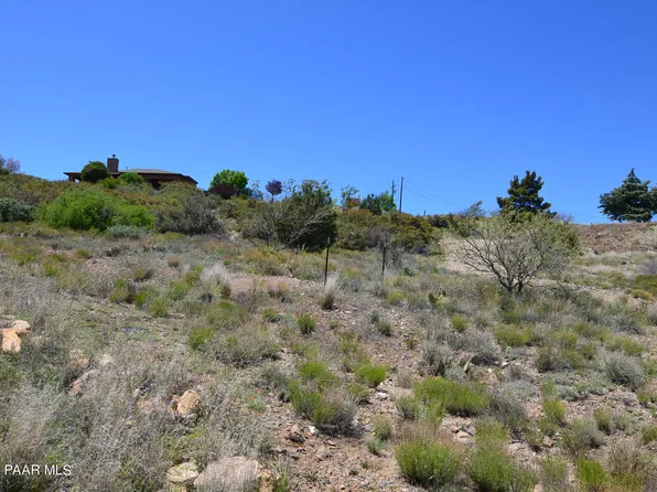 13785 E Main St, Mayer, AZ 86333