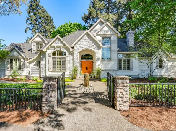 18108 Pilkington Rd, Lake Oswego, OR 97035