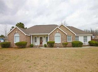 110 Autumn Woods Dr, Warner Robins, GA 31088